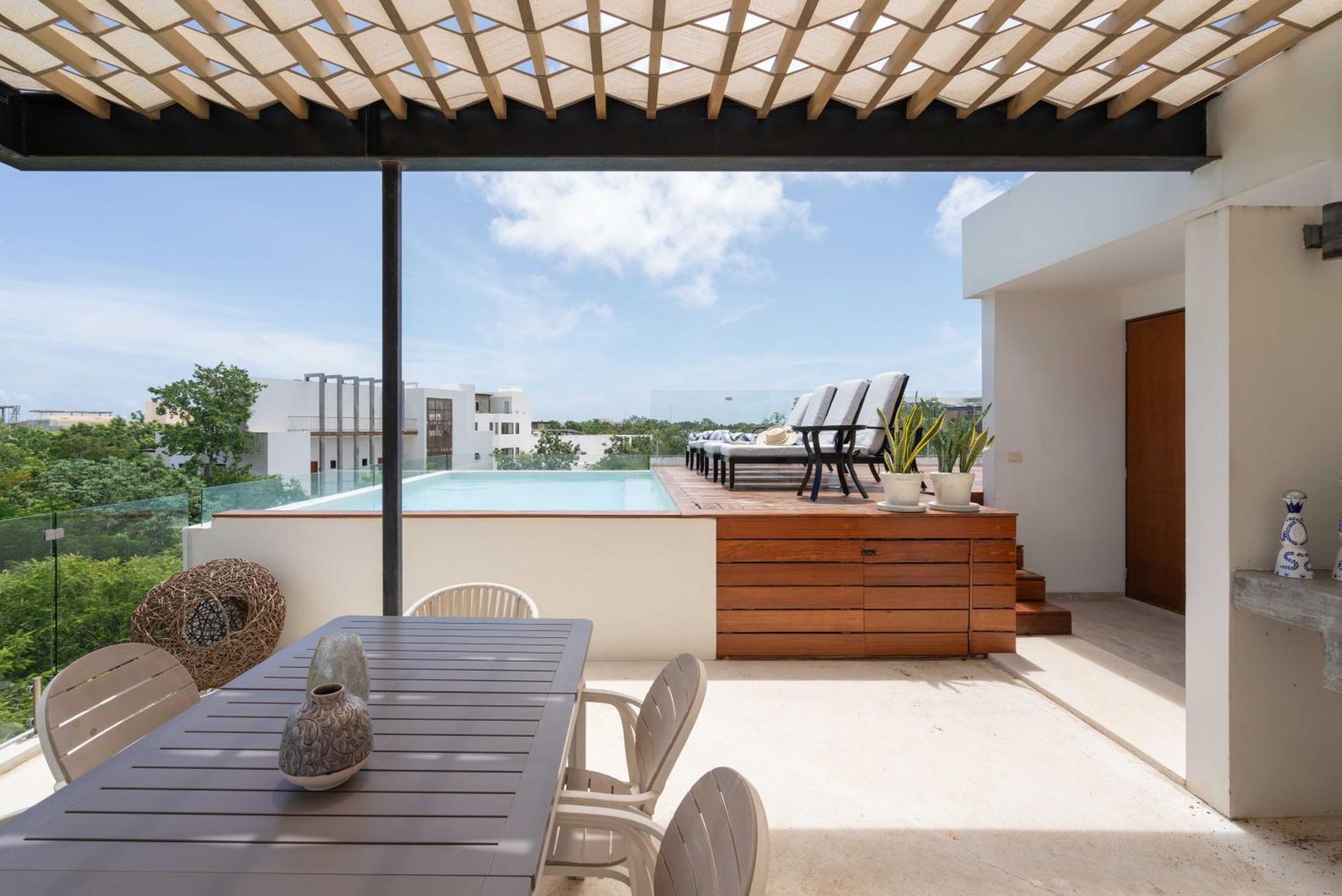 Panoramic Aparthotel